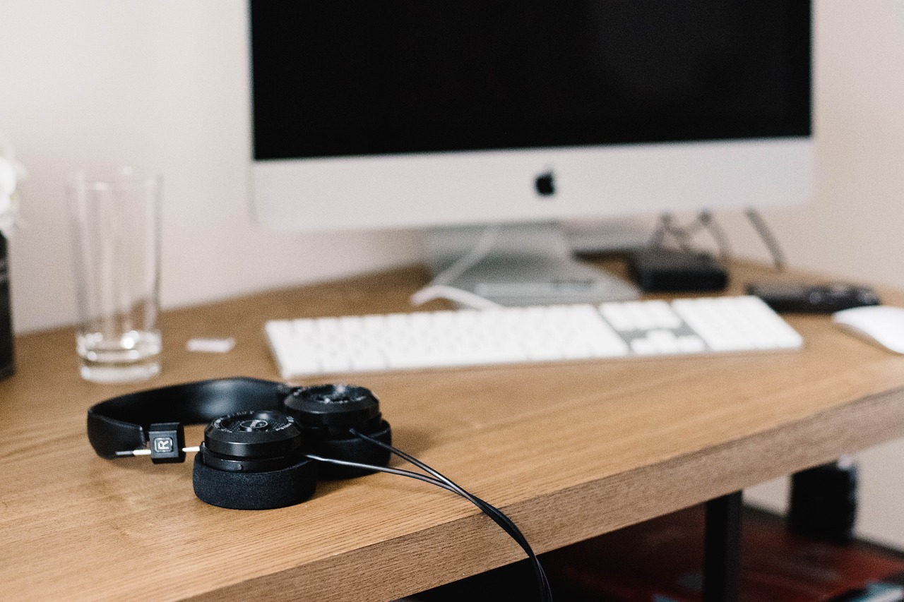 电脑怎么设置独立显卡？详细教程让你告别集显性能瓶颈